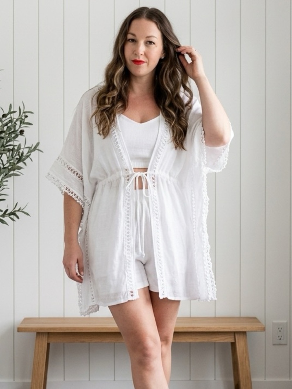 Raviya White Lightweight Kimono Top
